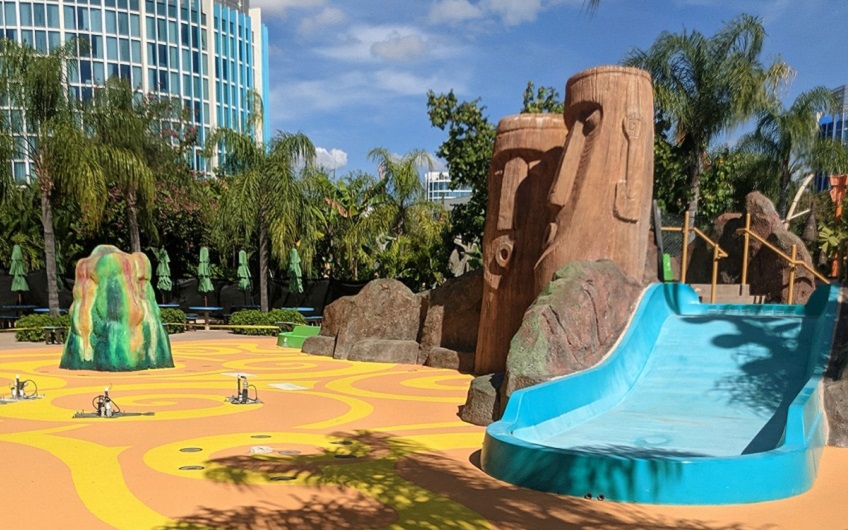 Universal Orlando Volcano Bay